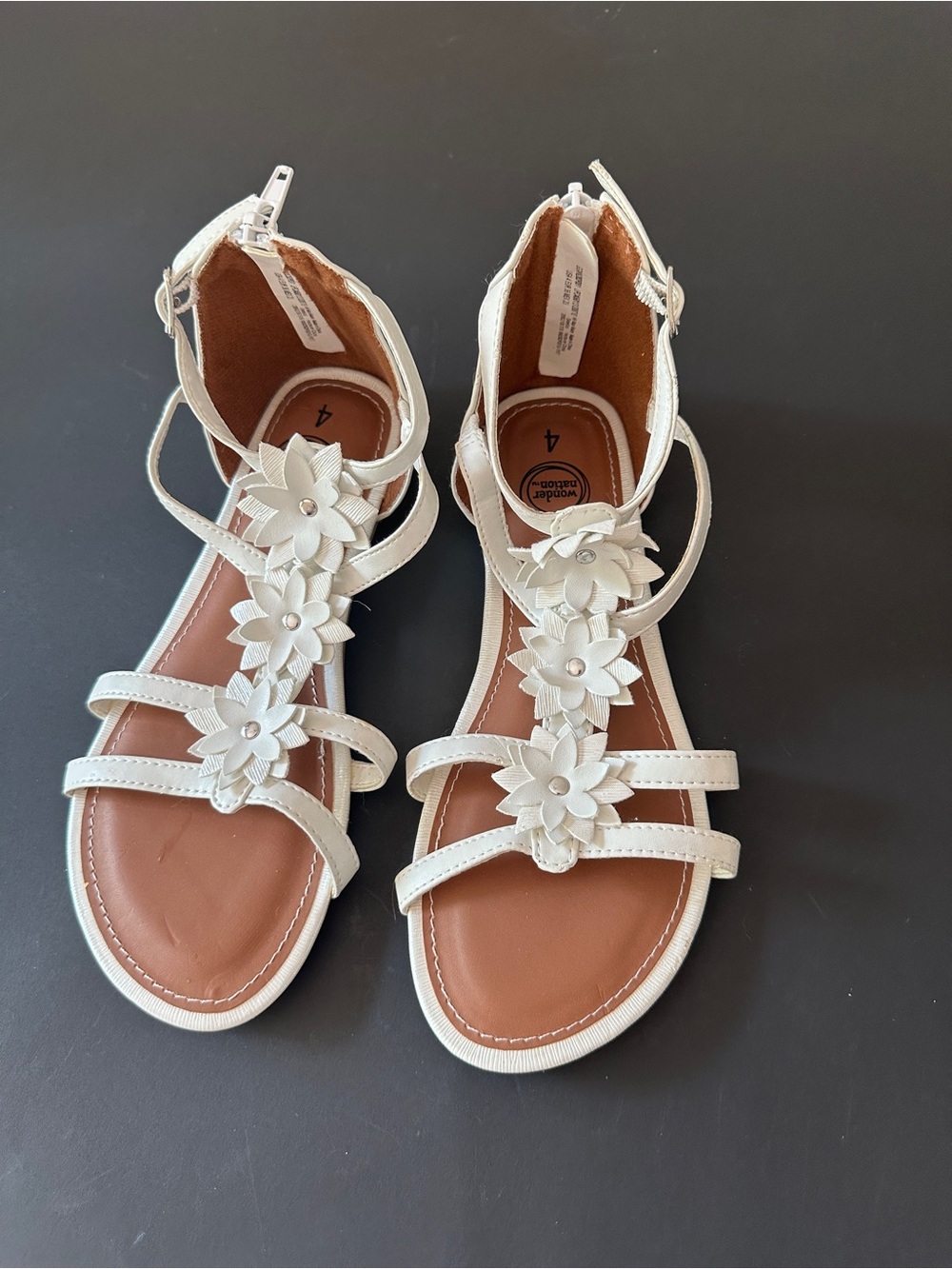 Girls wonder nation White Floral T-Strap Sandals